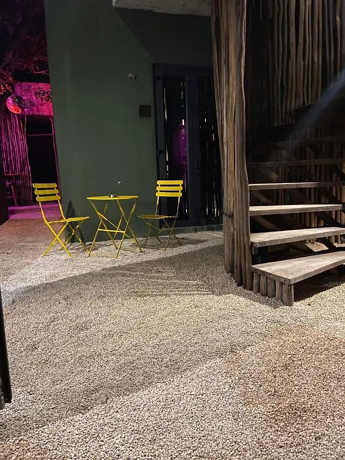 Bed and Breakfast Loba Tulum Male Only 4*,  Messico